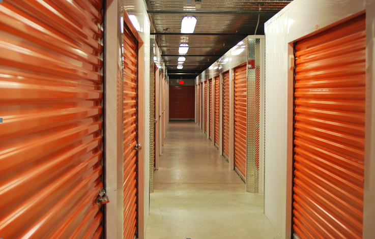 Maximize Space with Efficient Storage Unit Solutions