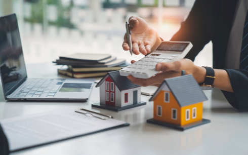 The Most Important Questions to Ask a Real Estate Lawyer When Buying a House