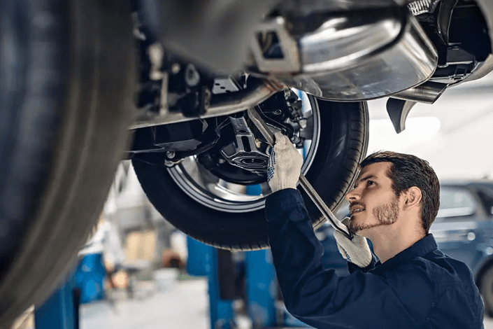 Top Questions to Ask Before Hiring Garage Door Installers