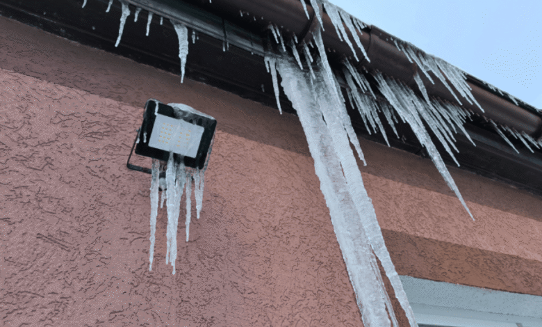 Why Edmonton’s Freeze-Thaw Cycles Are Hard on Residential Gutter Systems