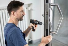 How to Find Reliable Commercial Door Repair in Denver